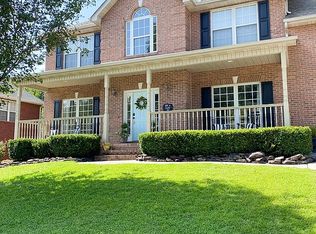 8341 Harbor Cove Dr, Knoxville, TN 37938