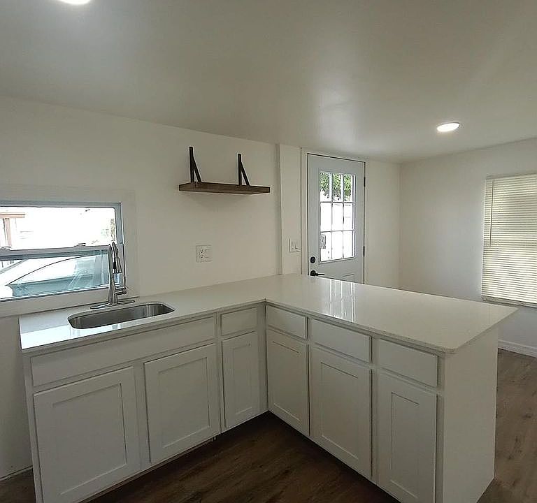 1st image of 7230 4th St N #305