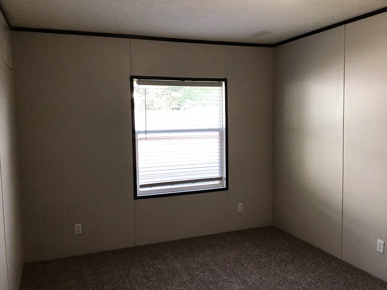 Brookside Manor — Photo 28