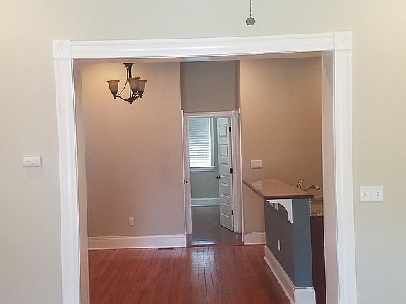 4th image of 4314 Gibson Ave Unit 1