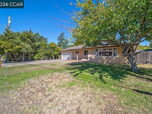 4th image of 3825 Joan Ave