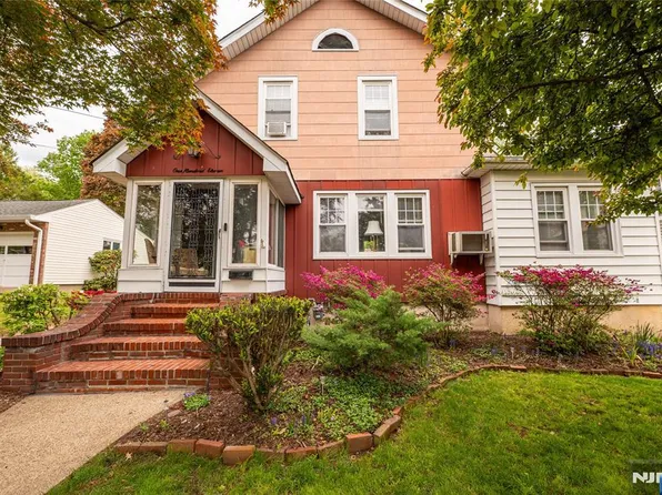 111 3rd Ave, Westwood, NJ 07675
