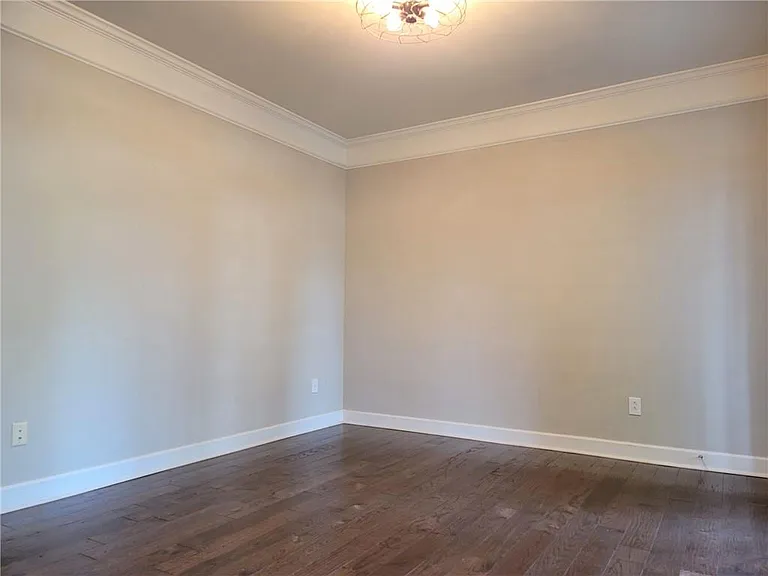 4445 Agard St — Photo 6