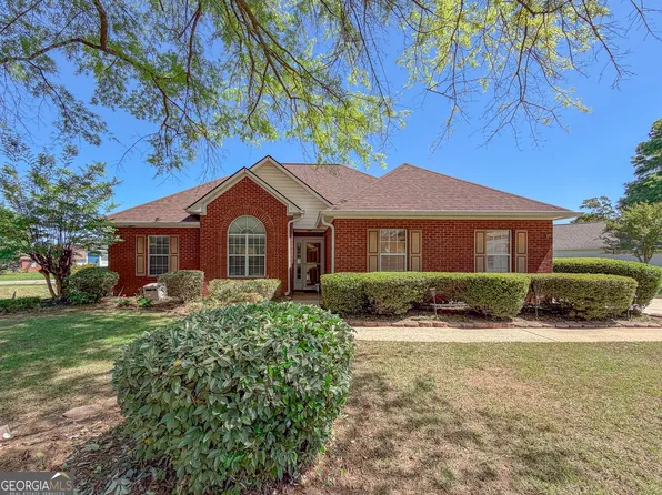 125 Knights Brg, Warner Robins, GA 31093