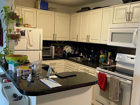 3rd image of 7230 NW 179th St APT 306