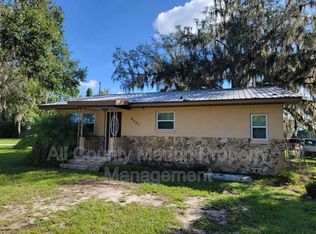 6027 SE Cypress Rd, Belleview, FL 34420