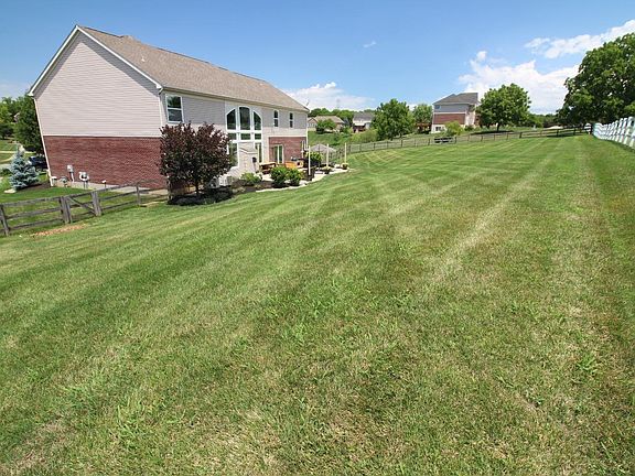 2nd image of 8964 Heather Ann Dr