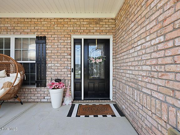 3rd image of 112 N Merganser Drive