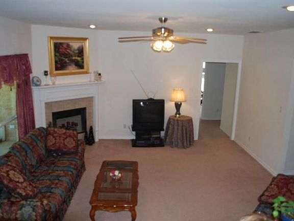 2nd image of 1220 Northview Dr