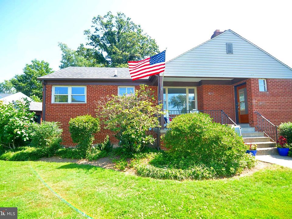 1st image of 4917 Bangor Dr