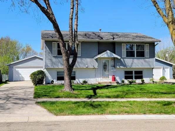 935 21st St SE, Rochester, MN 55904