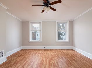 613 N 32nd St #2F, Philadelphia, PA 19104