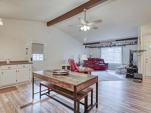 4th image of 125 Keltner Cir