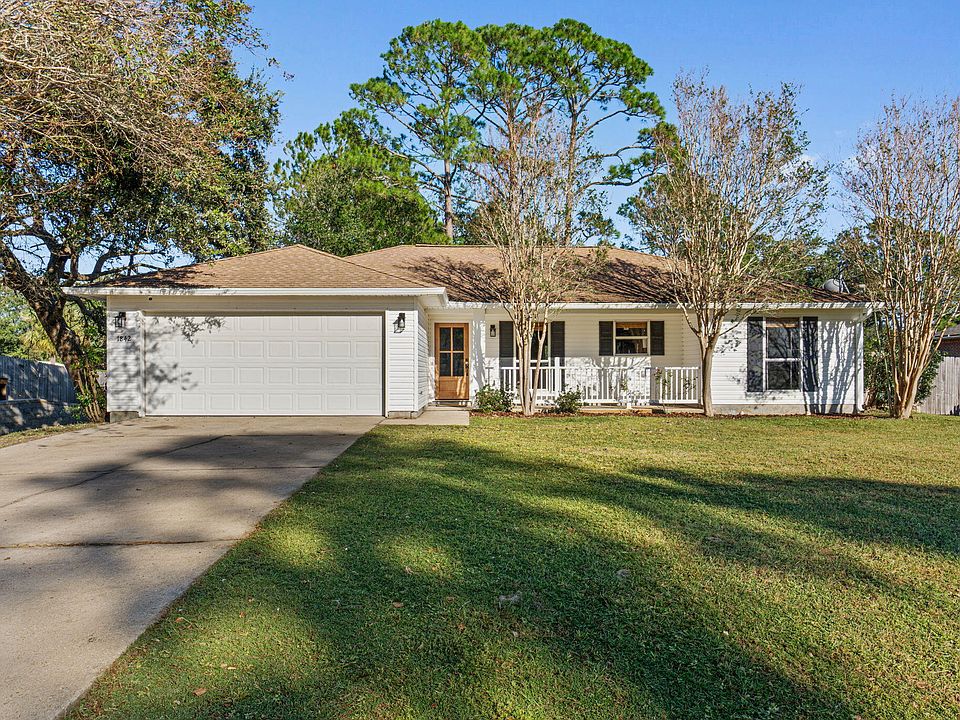 1st image of 1842 Sparrow Ln