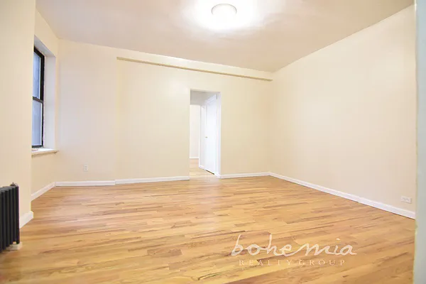 Rented by Bohemia Realty Group | media 6