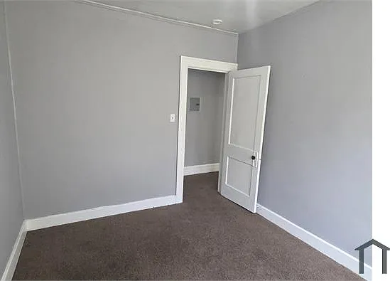 9361 Woodside St #7 — Photo 14