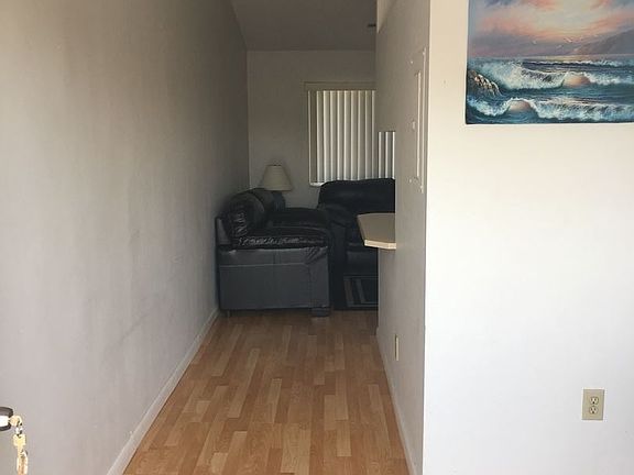 2nd image of 322 Beach Park Ln #124