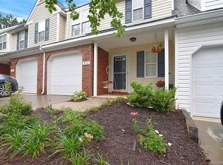 940 Sparrows Nest Ln, Pineville, NC 28134