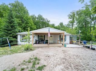 7660 Jacks Rd, Harrison, MI 48625