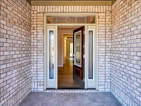 3rd image of 4992 Captiva Court SE