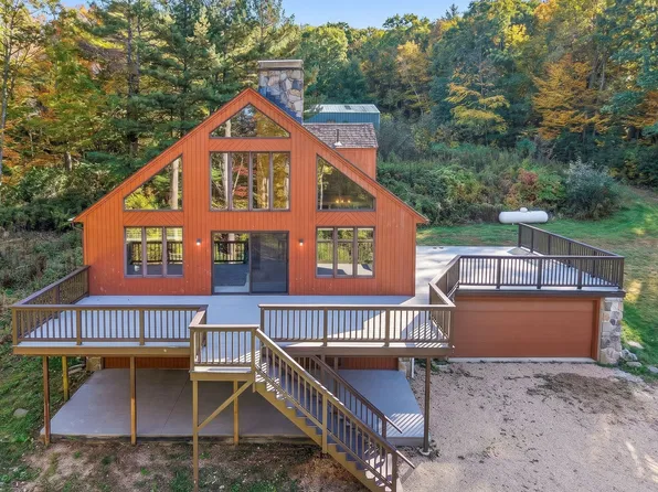 73 Hardwick Pond Rd, Ware, MA 01082