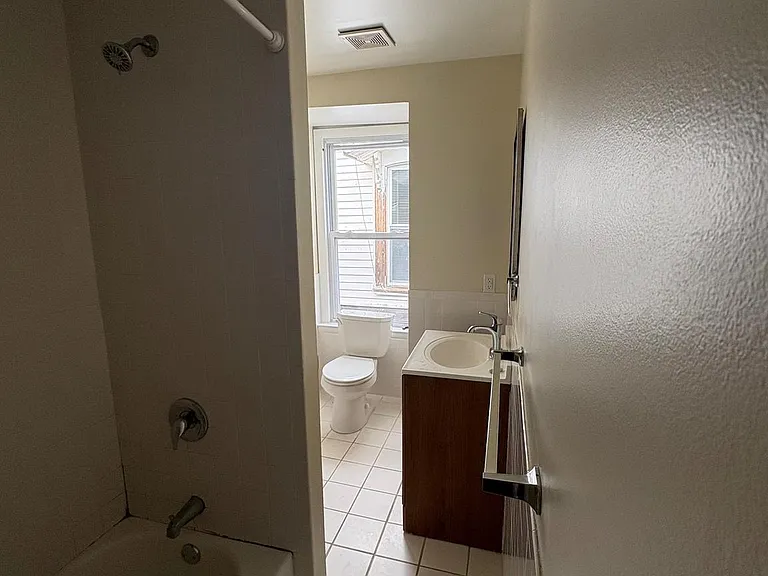 413 N Preston St #3 — Photo 7
