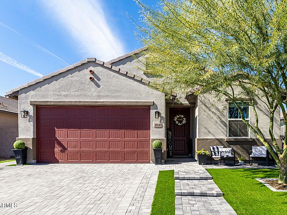 2nd image of 25130 N 133RD Avenue