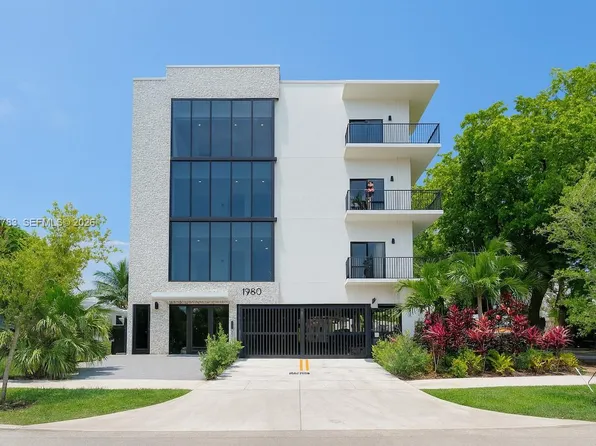 1950 Fletcher St APT 303, Hollywood, FL 33020