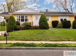 73 Hollynoll Dr, Hamilton, NJ 08619