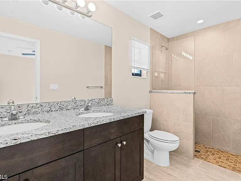 3509 SW Santa Barbara Pl — Photo 13