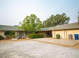 1811 College View Dr, Redding, CA 96003