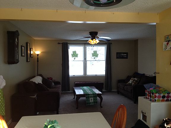 5th image of 202 Laurie Ln