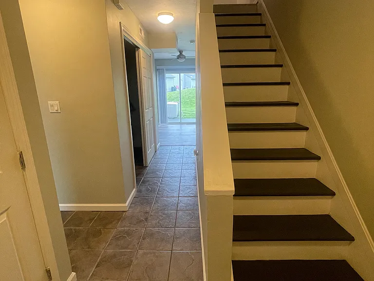 215 Barley Cir #2 — Photo 7