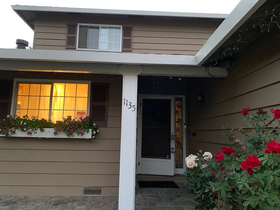 1st image of 1135 Ginger Ln
