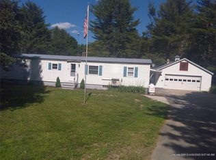 440 Newburgh Rd, Hermon, ME 04401