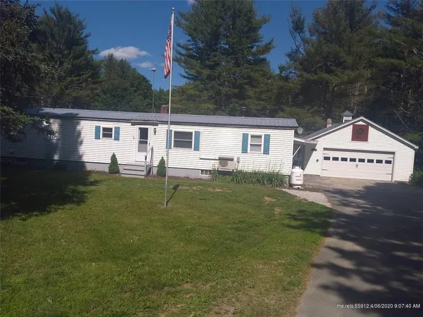 440 Newburgh Rd, Hermon, ME 04401