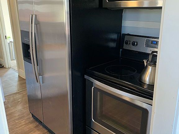4th image of 4321 Louella Ave