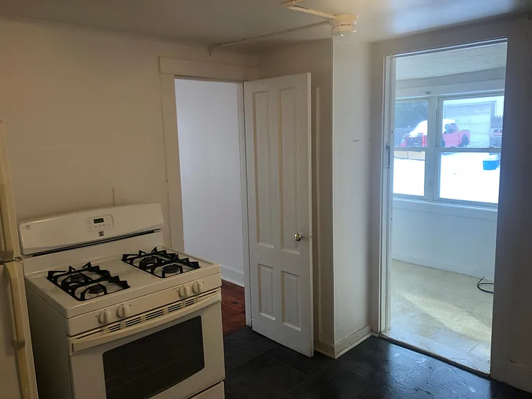 154 Main St #A — Photo 7