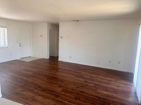 4th image of 1302 Alcazar St SE