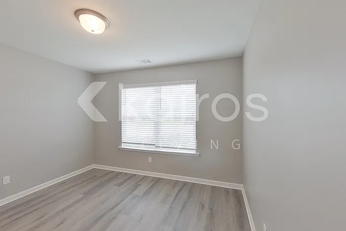 102 Bluff Rd — Photo 11