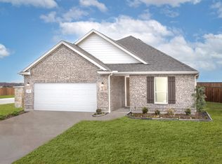 105 Rockwood Dr, Justin, TX 76247