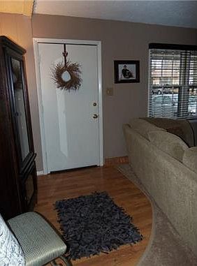 2nd image of 1704 N Howard Dr