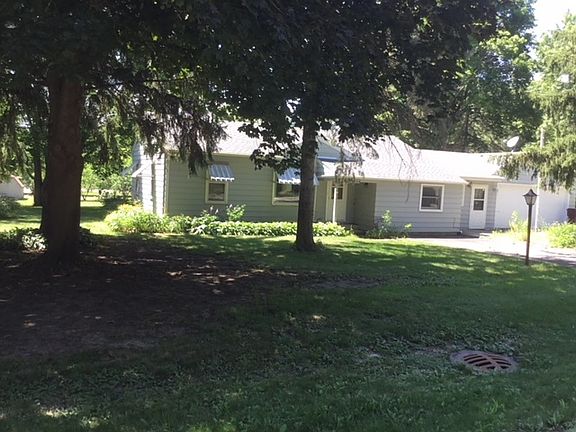 2nd image of 36564 N Lawrence Dr