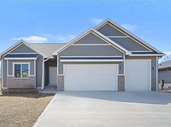 1520 Marina Cove Dr, Polk City, IA 50226