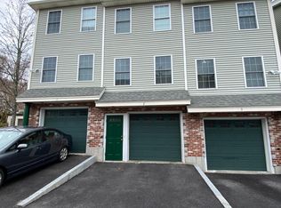300 College Farm Rd APT 1, Waltham, MA 02451