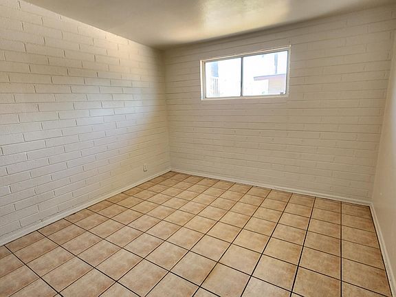 4th image of 573 S Hobson APT 1