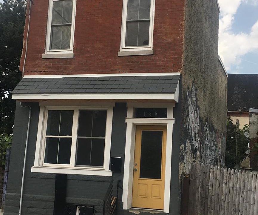 2nd image of 183 W Dauphin St