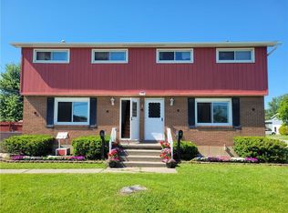 4 Mona Ct, Depew, NY 14043