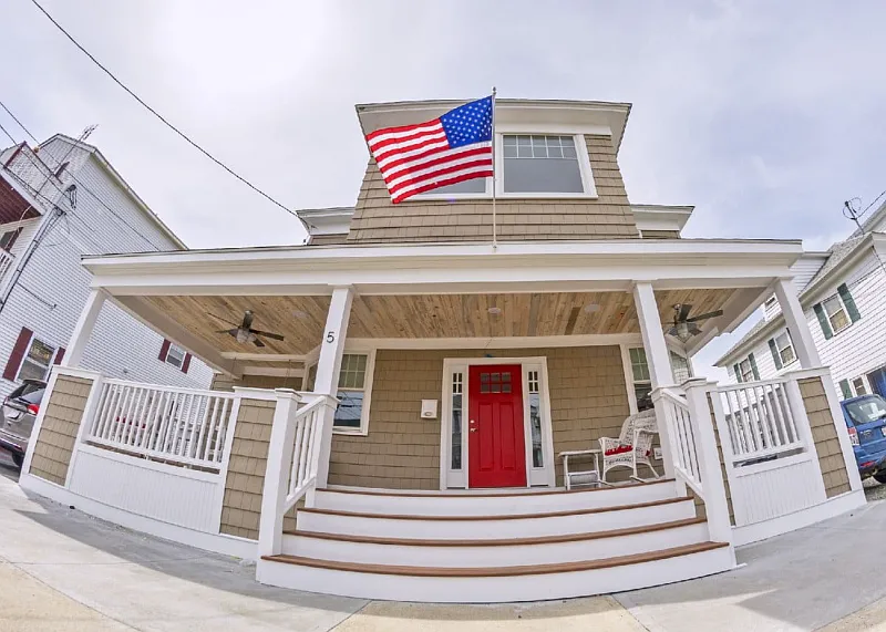 5 L St #1