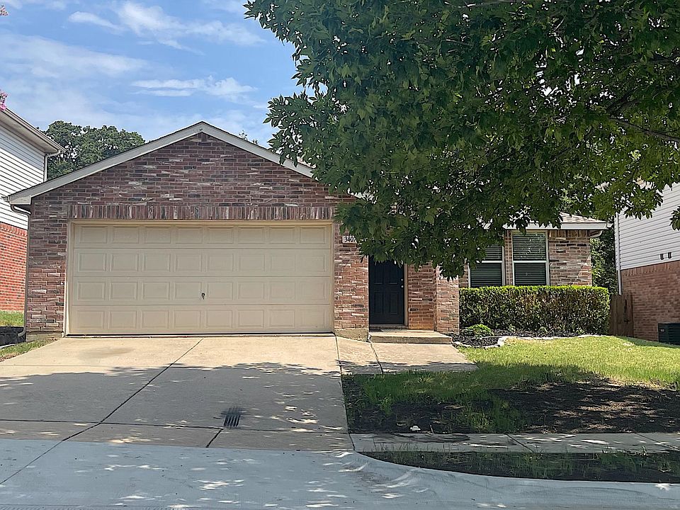 1st image of 3407 Clydesdale Dr